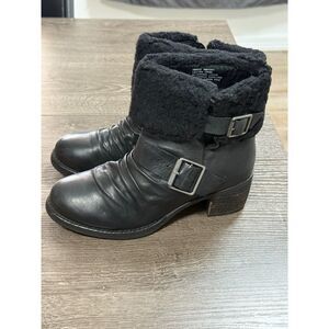 TARAM BOOTS BLACK LEATHER SOCKLINER SIZE 6.5